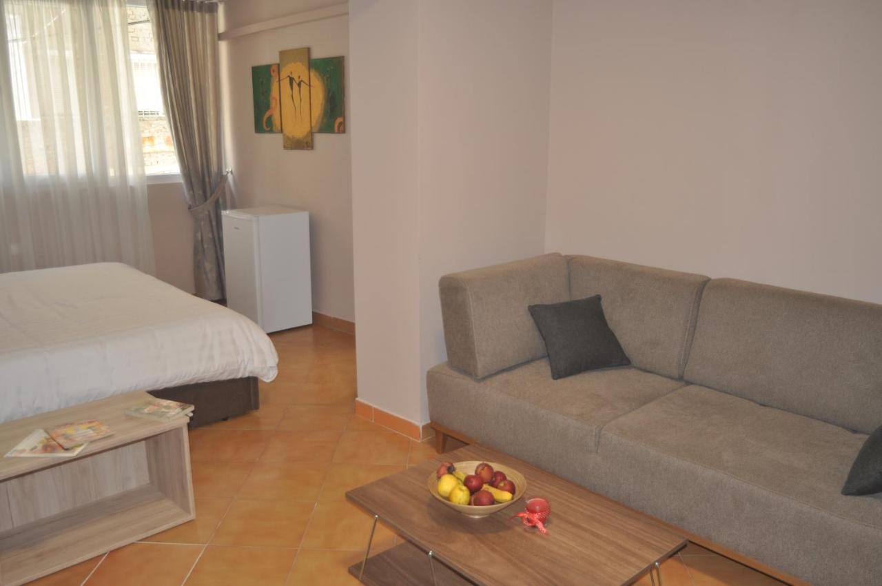 Bliri Myslym Shyri Apartment