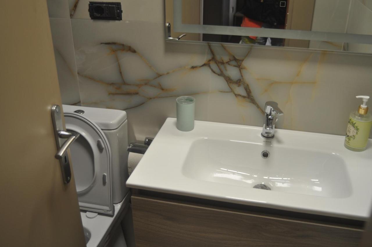 Appartement Bliri Myslym Shyri Tirana